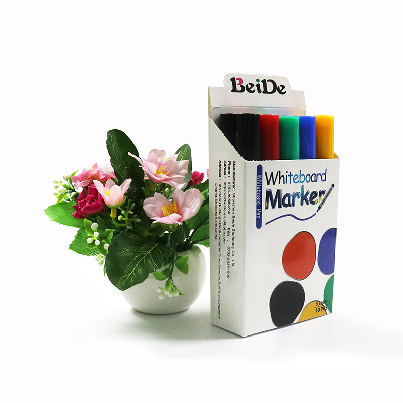 Film-forming Whiteboard Marker